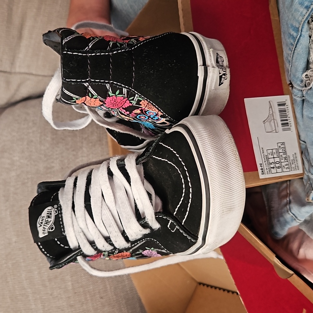Size 6 women's hightop skull/ Dia De Los Muertos Blk Van's and 6.5 hightop DC's